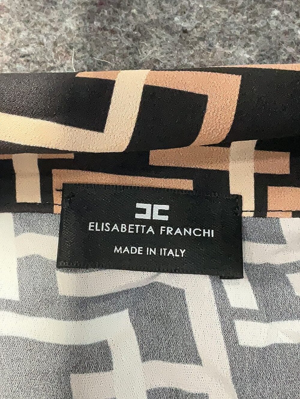 Elisabetta Franchi Monogram Long Sleeve Blouse – EU 44 / US 8 - Picture 6 of 9